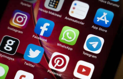 Facebook, Whatsapp ve İnstagram çöktü.. 