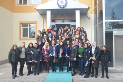 Emniyet Müdürü Adnan Özdemir ve Eşi Canan Özdemir'den Kadınlar Günü Programı