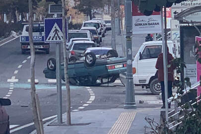 Yine aynı kavşak, yine kaza!