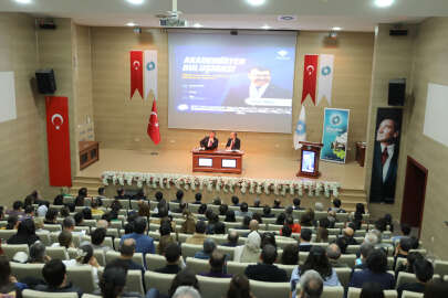 TÜBİTAK Başkanı NÖHÜ'de akademisyenlerle buluştu