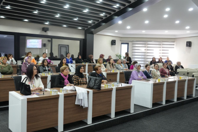 Niğde Belediyesi'nden kadın personele farkındalık eğitimi