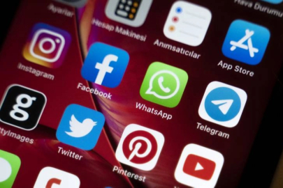 Instagram Facebook ve WhatsApp çöktü!