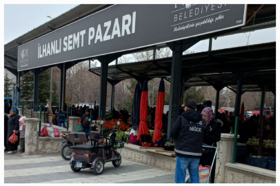 Niğde'de polis vatandaşları bilgilendiriyor